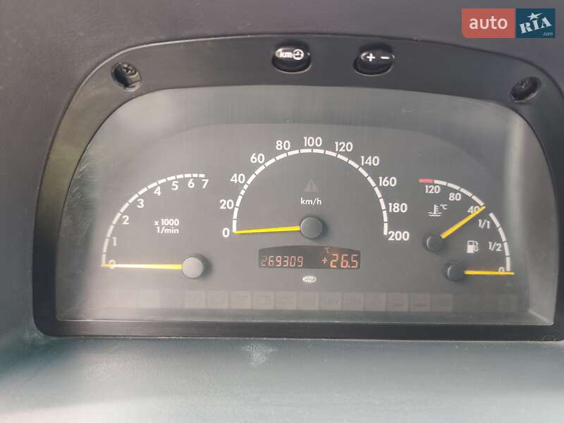 Минивэн Mercedes-Benz V-Class 1999 в Борисполе