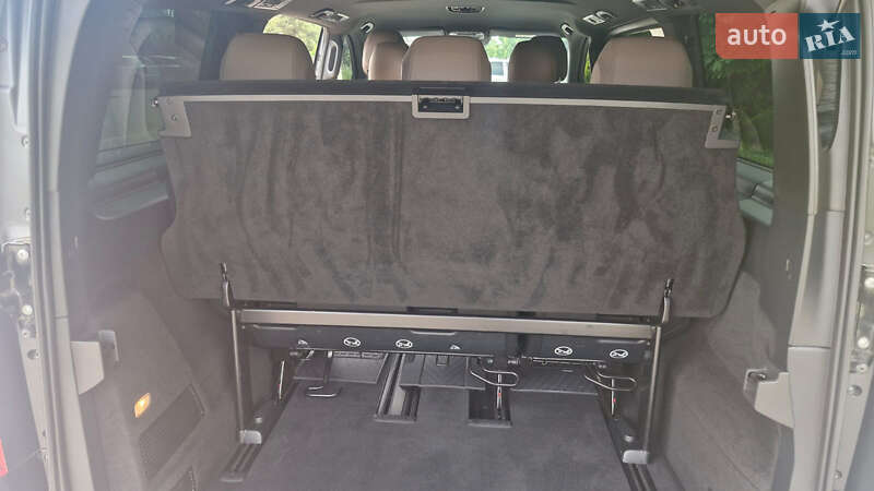 Минивэн Mercedes-Benz V-Class 2021 в Киеве