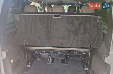 Минивэн Mercedes-Benz V-Class 2021 в 