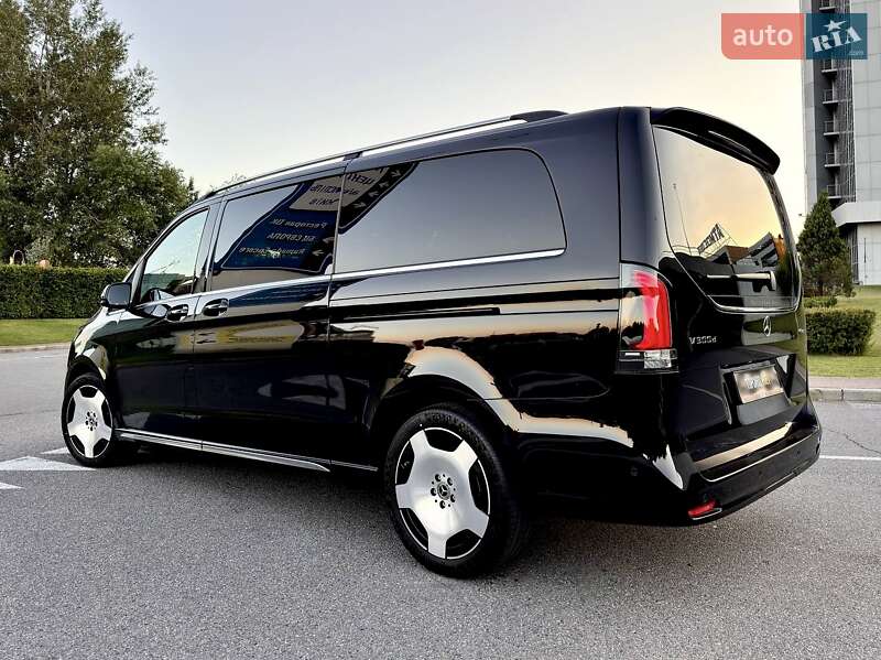 Минивэн Mercedes-Benz V-Class 2024 в Киеве