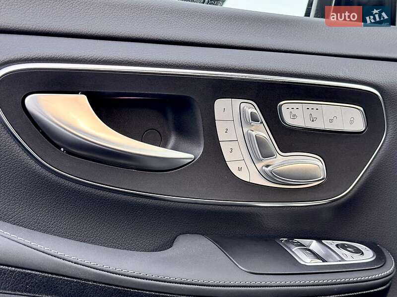 Минивэн Mercedes-Benz V-Class 2024 в Киеве