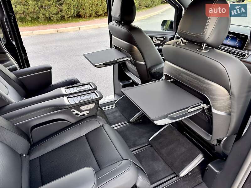 Минивэн Mercedes-Benz V-Class 2024 в Киеве