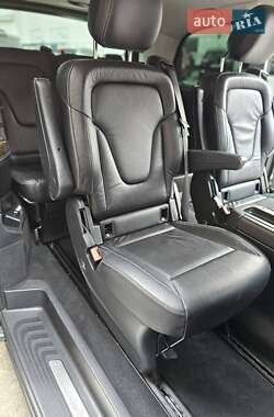 Минивэн Mercedes-Benz V-Class 2015 в 