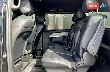 Минивэн Mercedes-Benz V-Class 2019 в 