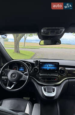 Минивэн Mercedes-Benz V-Class 2021 в 