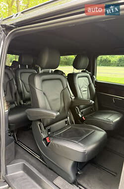 Минивэн Mercedes-Benz V-Class 2021 в 