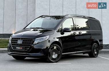 Минивэн Mercedes-Benz V-Class 2025 в 