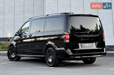 Минивэн Mercedes-Benz V-Class 2025 в 