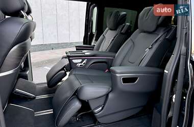 Минивэн Mercedes-Benz V-Class 2025 в 