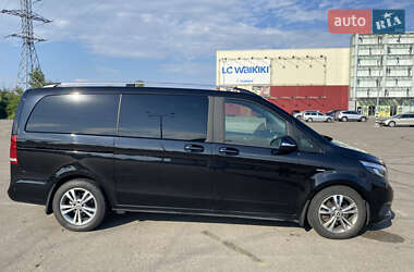 Мінівен Mercedes-Benz V-Class 2015 в Києві