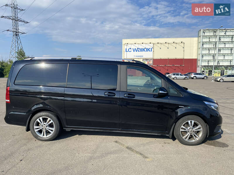 Mercedes-Benz V-Class 2015