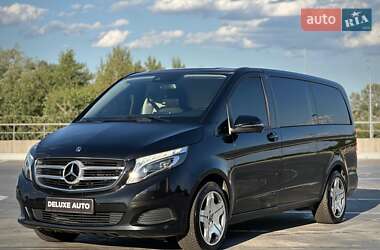 Минивэн Mercedes-Benz V-Class 2018 в 