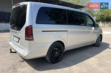 Мінівен Mercedes-Benz V-Class 2016 в 
