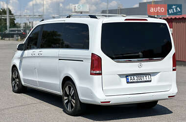 Минивэн Mercedes-Benz V-Class 2016 в 