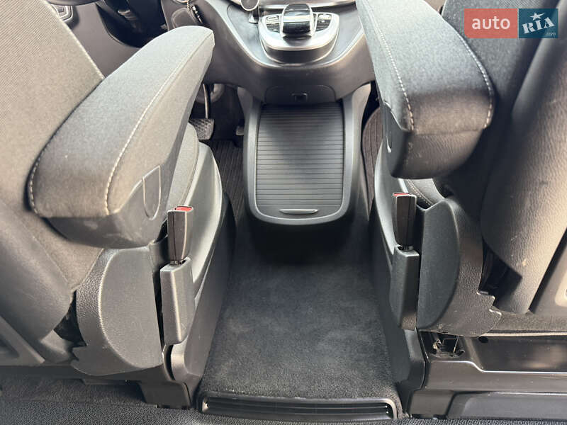 Минивэн Mercedes-Benz V-Class 2018 в Виннице