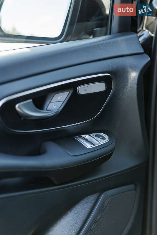 Минивэн Mercedes-Benz V-Class 2020 в Полтаве
