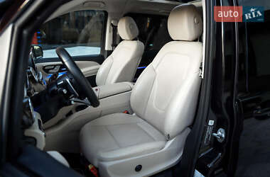 Мінівен Mercedes-Benz V-Class 2020 в Києві