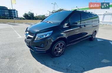 Mercedes-Benz V-Class 2017 Mercedes-Benz V-Class 2017