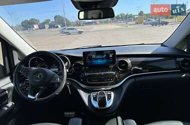 Минивэн Mercedes-Benz V-Class 2017 в 