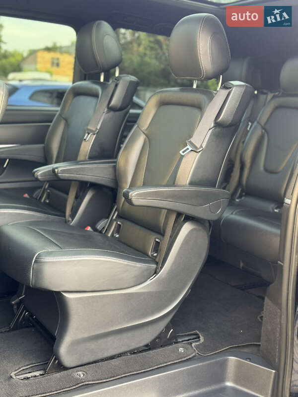 Минивэн Mercedes-Benz V-Class 2020 в Ровно фото 50 Минивэн Mercedes-Benz V-Class 2020 в Ровно