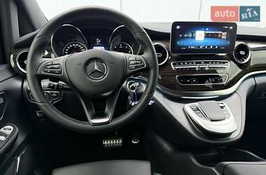 Минивэн Mercedes-Benz V-Class 2022 в  фото 25 Минивэн Mercedes-Benz V-Class 2022 в