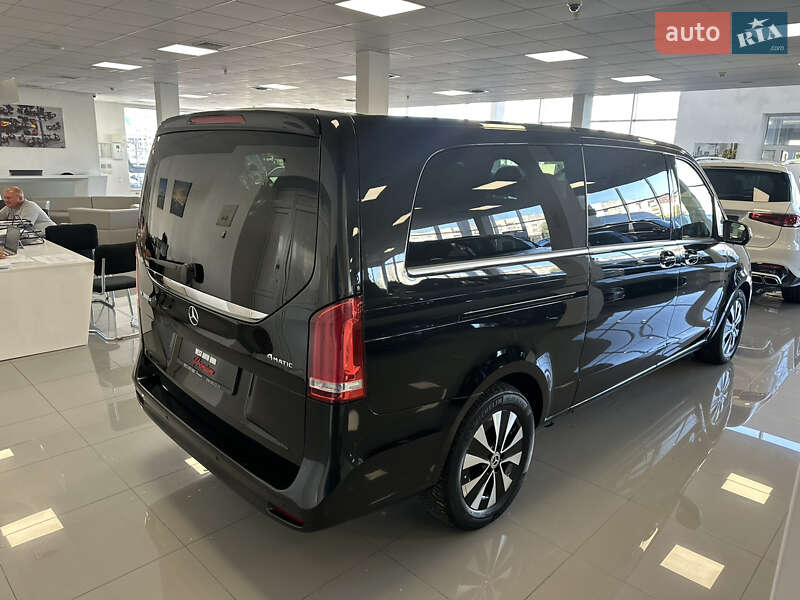 Минивэн Mercedes-Benz V-Class 2023 в Киеве фото 7 Минивэн Mercedes-Benz V-Class 2023 в Киеве
