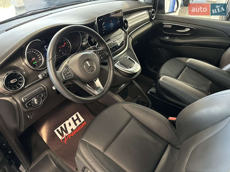 Минивэн Mercedes-Benz V-Class 2023 в Киеве фото 10 Минивэн Mercedes-Benz V-Class 2023 в Киеве
