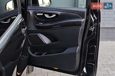 Минивэн Mercedes-Benz V-Class 2015 в 