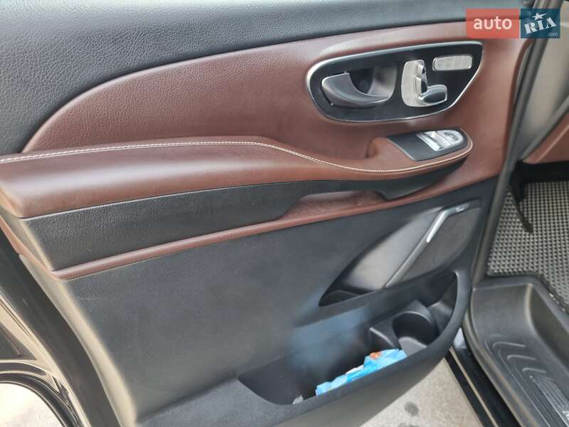 Мінівен Mercedes-Benz V-Class 2018 в Києві