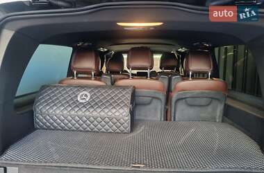 Минивэн Mercedes-Benz V-Class 2018 в 