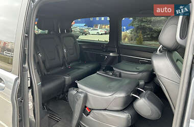 Минивэн Mercedes-Benz V-Class 2018 в 