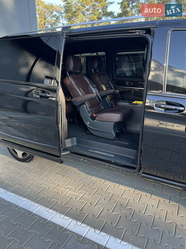 Минивэн Mercedes-Benz V-Class 2015 в Киеве