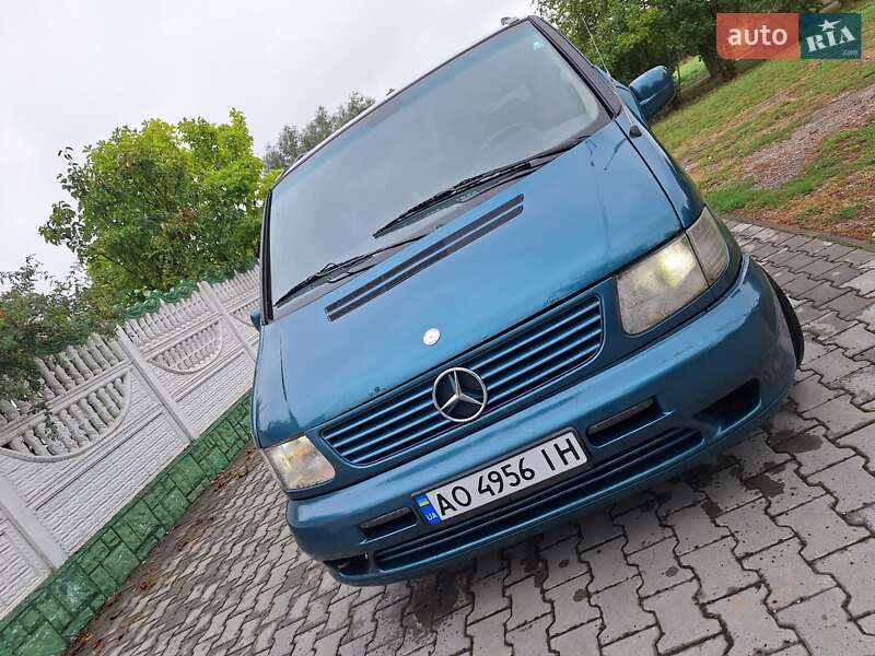 Минивэн Mercedes-Benz V-Class 2000 в Черновцах