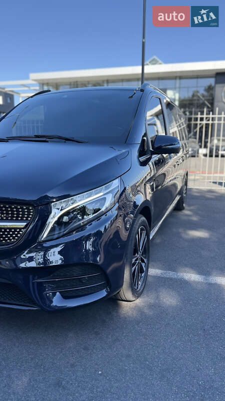 Минивэн Mercedes-Benz V-Class 2017 в Днепре фото 4 Минивэн Mercedes-Benz V-Class 2017 в Днепре