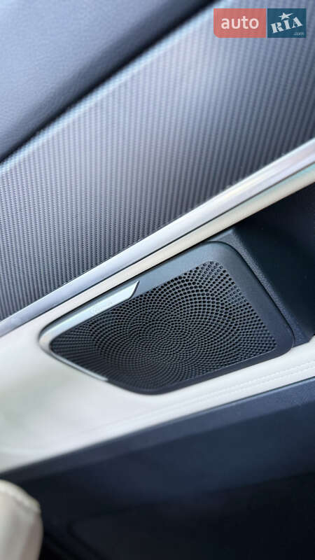 Минивэн Mercedes-Benz V-Class 2017 в Днепре фото 62 Минивэн Mercedes-Benz V-Class 2017 в Днепре