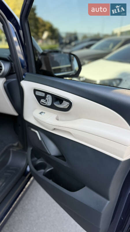 Минивэн Mercedes-Benz V-Class 2017 в Днепре фото 77 Минивэн Mercedes-Benz V-Class 2017 в Днепре