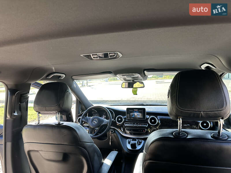 Минивэн Mercedes-Benz V-Class 2015 в Херсоне