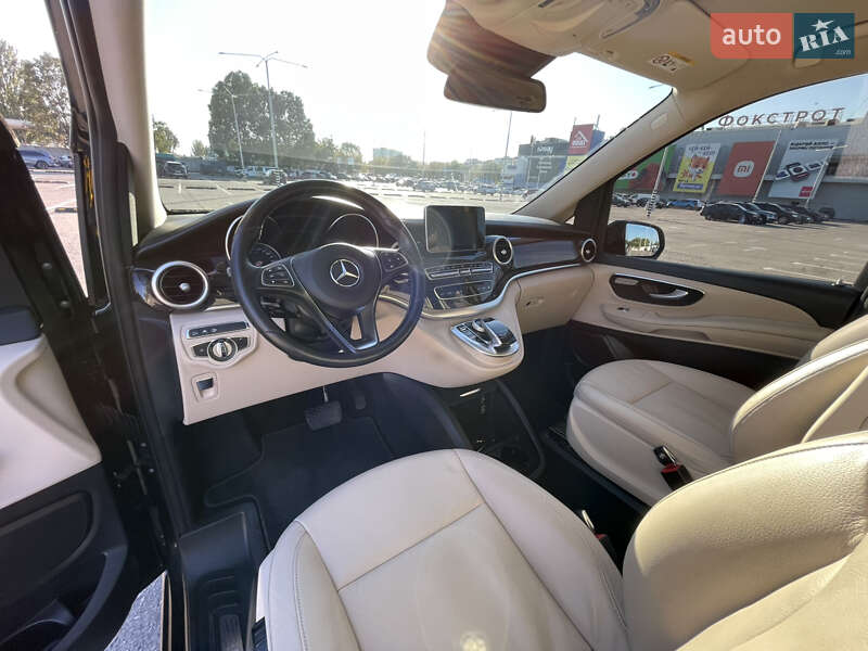 Минивэн Mercedes-Benz V-Class 2018 в Днепре фото 9 Минивэн Mercedes-Benz V-Class 2018 в Днепре