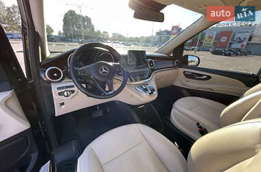 Минивэн Mercedes-Benz V-Class 2018 в 