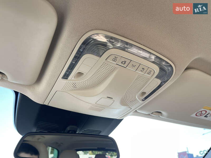 Минивэн Mercedes-Benz V-Class 2018 в Днепре фото 23 Минивэн Mercedes-Benz V-Class 2018 в Днепре