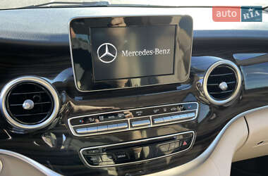 Минивэн Mercedes-Benz V-Class 2018 в 