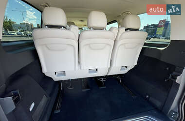 Минивэн Mercedes-Benz V-Class 2018 в 