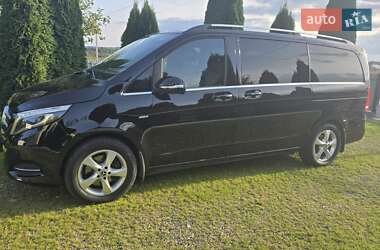 Минивэн Mercedes-Benz V-Class 2015 в 