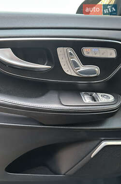 Минивэн Mercedes-Benz V-Class 2017 в 