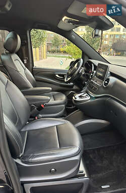 Минивэн Mercedes-Benz V-Class 2017 в 
