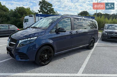 Минивэн Mercedes-Benz V-Class 2023 в 