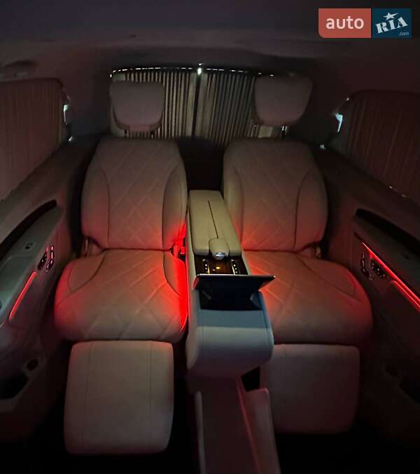Минивэн Mercedes-Benz V-Class 2021 в Киеве