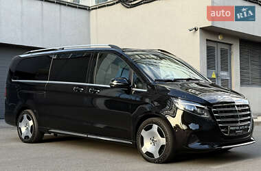 Минивэн Mercedes-Benz V-Class 2025 в 