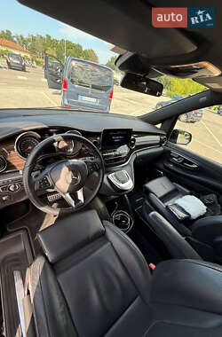 Минивэн Mercedes-Benz V-Class 2023 в 