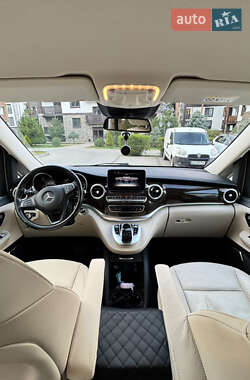 Мінівен Mercedes-Benz V-Class 2016 в  фото 4 Мінівен Mercedes-Benz V-Class 2016 в